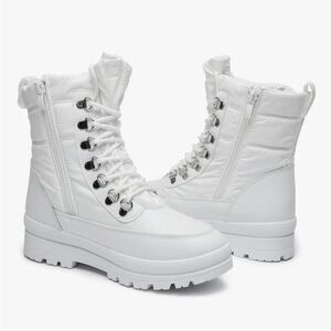 Moudki Women’s Size 7 Snow Boots Fur Lined Combat Non Slip Mid-calf White